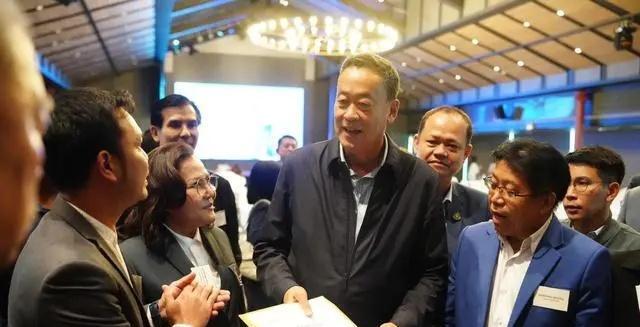 9月3日，星期日，在这里每天60秒读懂世界！