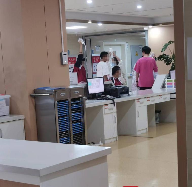 9月3日，星期日，在这里每天60秒读懂世界！